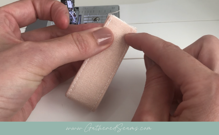 bow napkin ring step 1