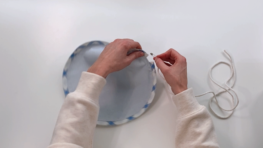 threading rope through