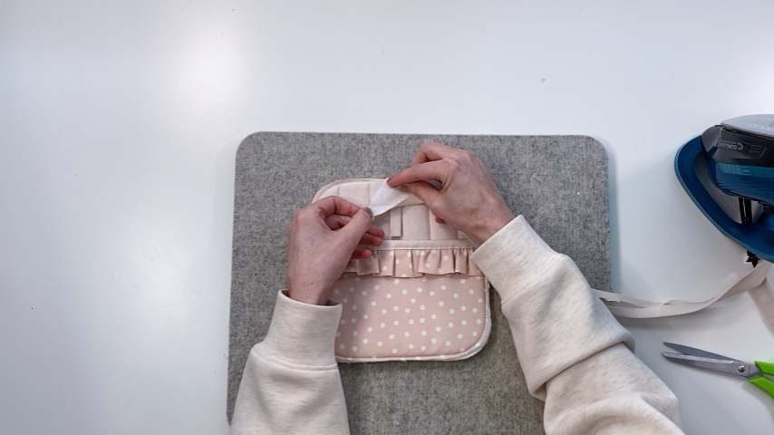 center your bias tape